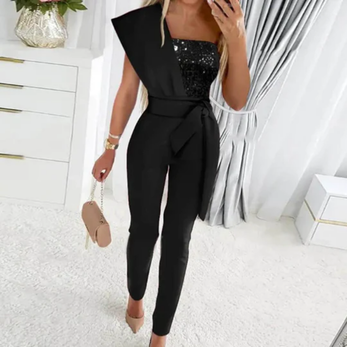 Giorgia - Elegante Glitter Jumpsuit met Strikdetail